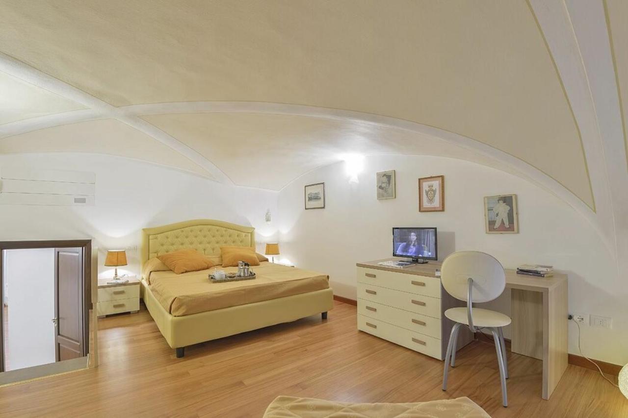 Appartement Palazzo Anselmi By Halldis Florence